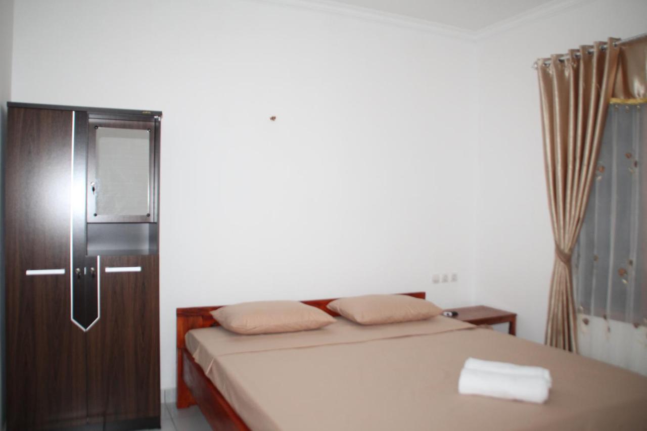 Chemel Homestay Kuta  Экстерьер фото
