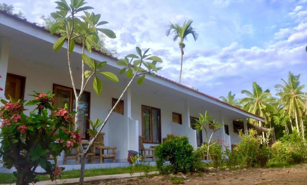 Chemel Homestay Kuta  Экстерьер фото